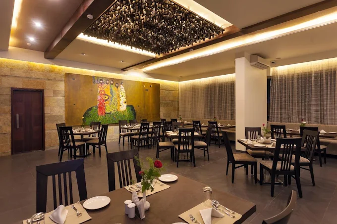 Family dining room at Chaitali Pure Veg Restaurant, Hotel Chaitali